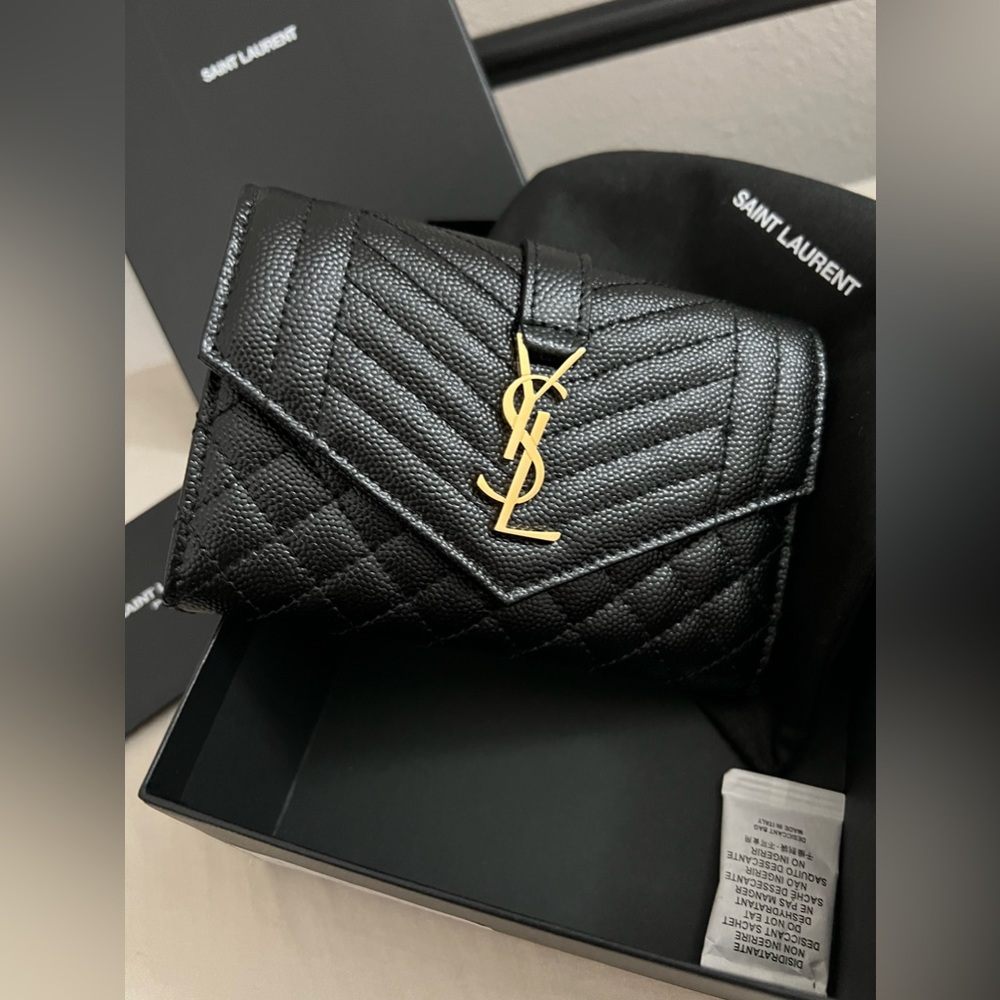 SOLD NEW YSL Saint Laurent Gold Monogram quilted leather wallet clutch - Picture 2 of 12